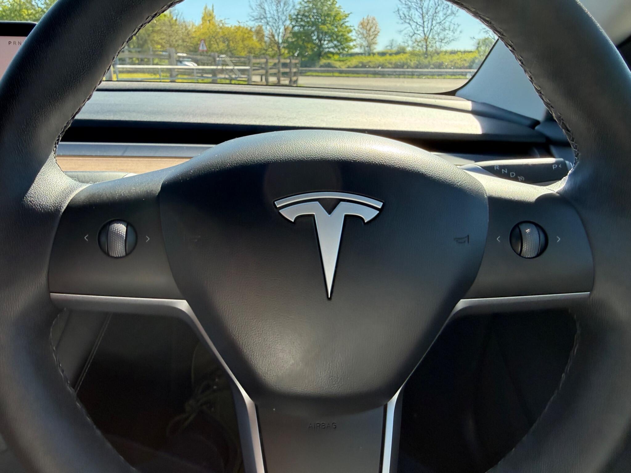 Tesla Model 3 Saloon 4dr Electric Auto RWD (241 bhp) — photo 108 of 114